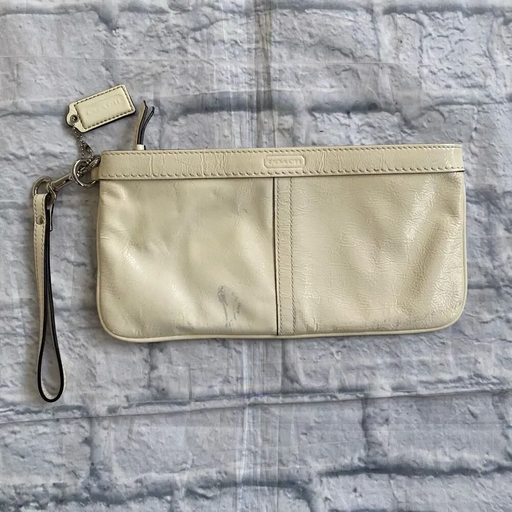 Coach wristlet zipper close clutch purse white 10.5”x5.5”